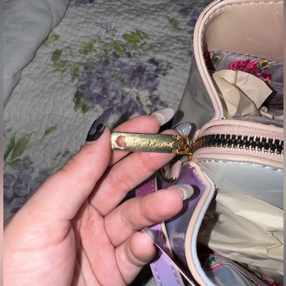 NWT Betsey Johnson Ombré Satchel with Scarf - Picture 6 of 10